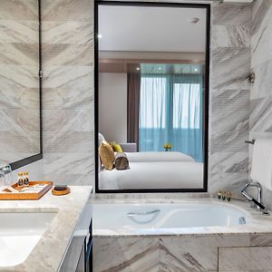 Club Twin Room